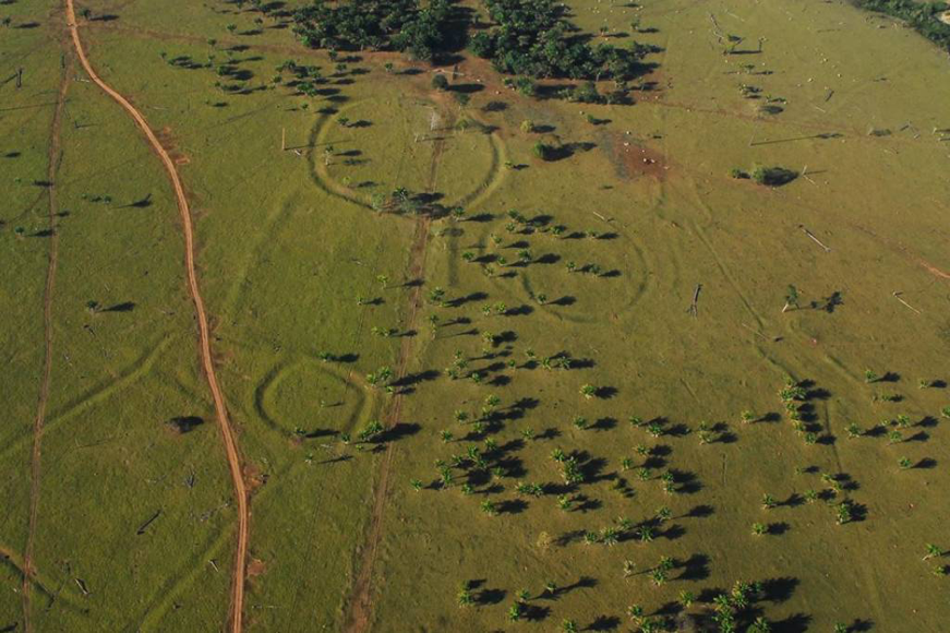 Os misteriosos círculos de pedra dessa vez foram encontrados no Brasil!